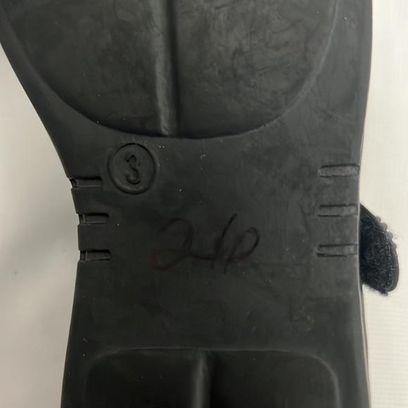 Ellemenno | Size 3 Girls (US) Plaid and Black Mary Janes - Picture 12 of 13